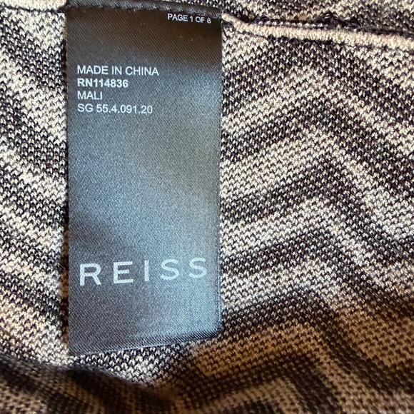 Reiss Mali Zig-Zag Sweater V-Neck Wavy Zebra Knit Pullover Black & Cream | Sz L - Picture 11 of 16